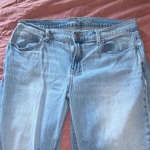 Old Navy Mis-rise WOW BOYFRIEND Jeans - Size 12